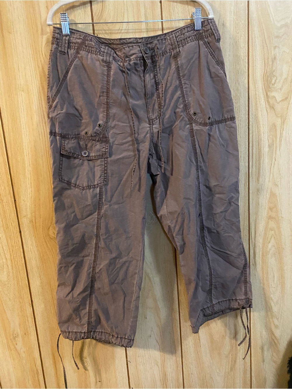 Jamaica Bay Women's Brown Cotton Cargo Capris Size 14 - Y2K Style